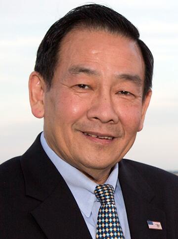 Photo of Larry La